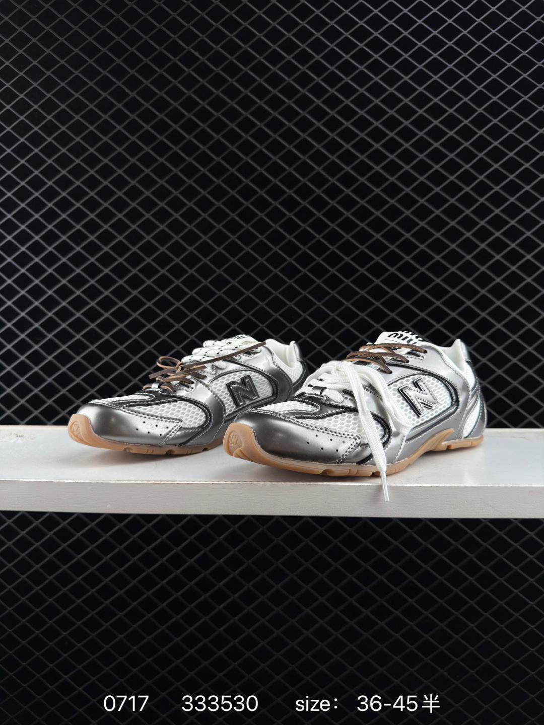 New Balance x MIU MIU   NB 530